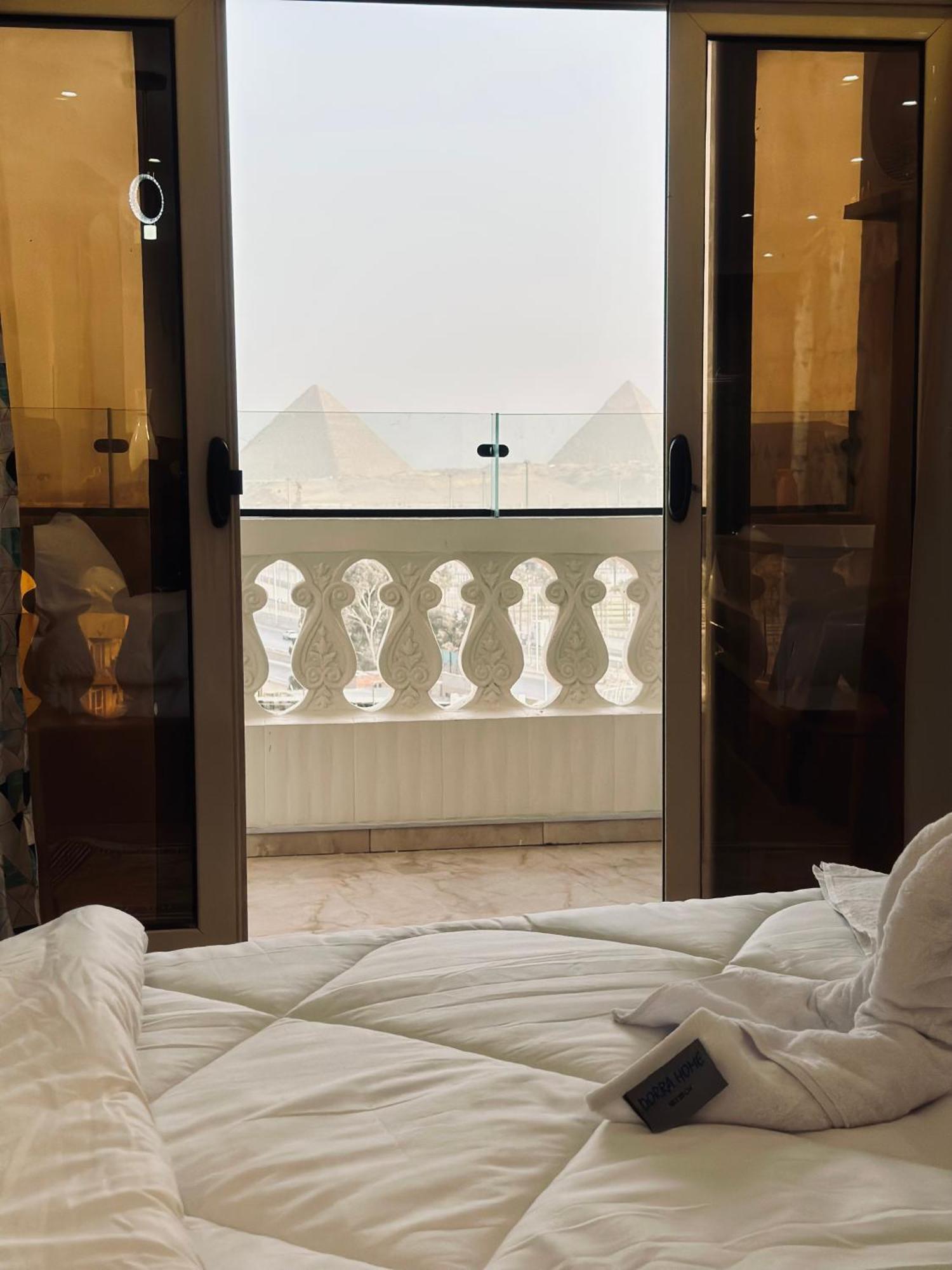 Bed & Breakfast Plaza Pyramids & Museum View *